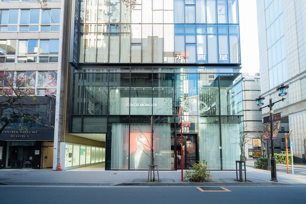 エントランス（銀座三和ビル）